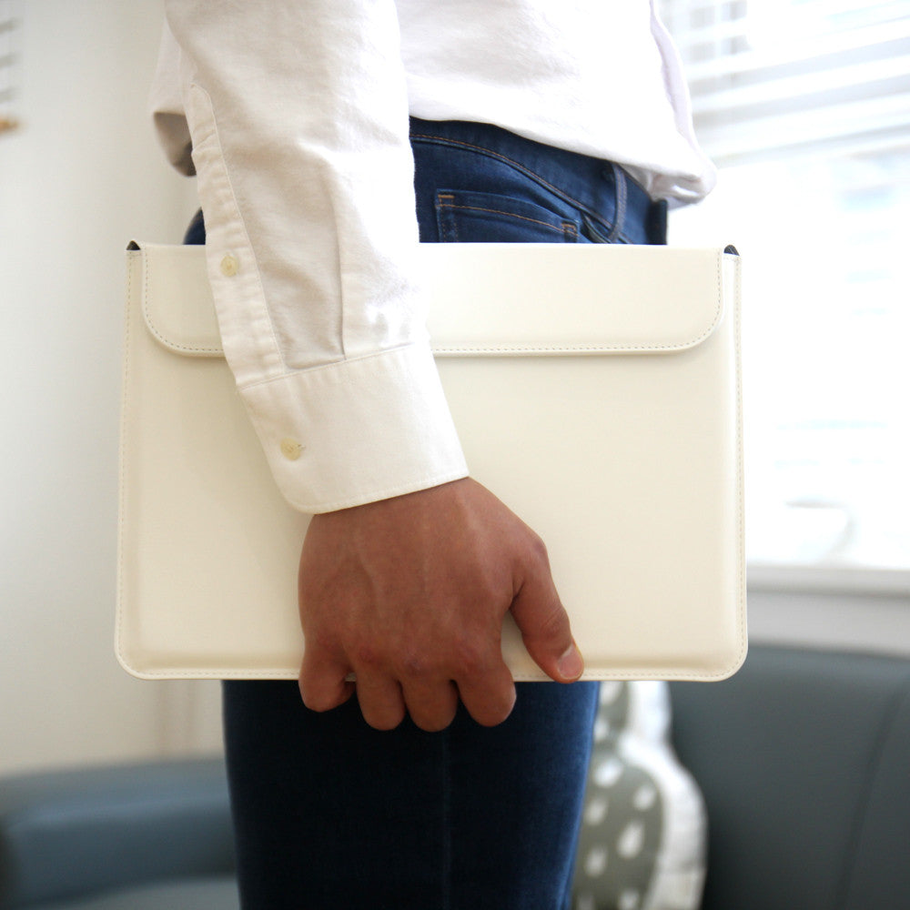 D5 CAL Standing Pouch for MacBook 12" Pink