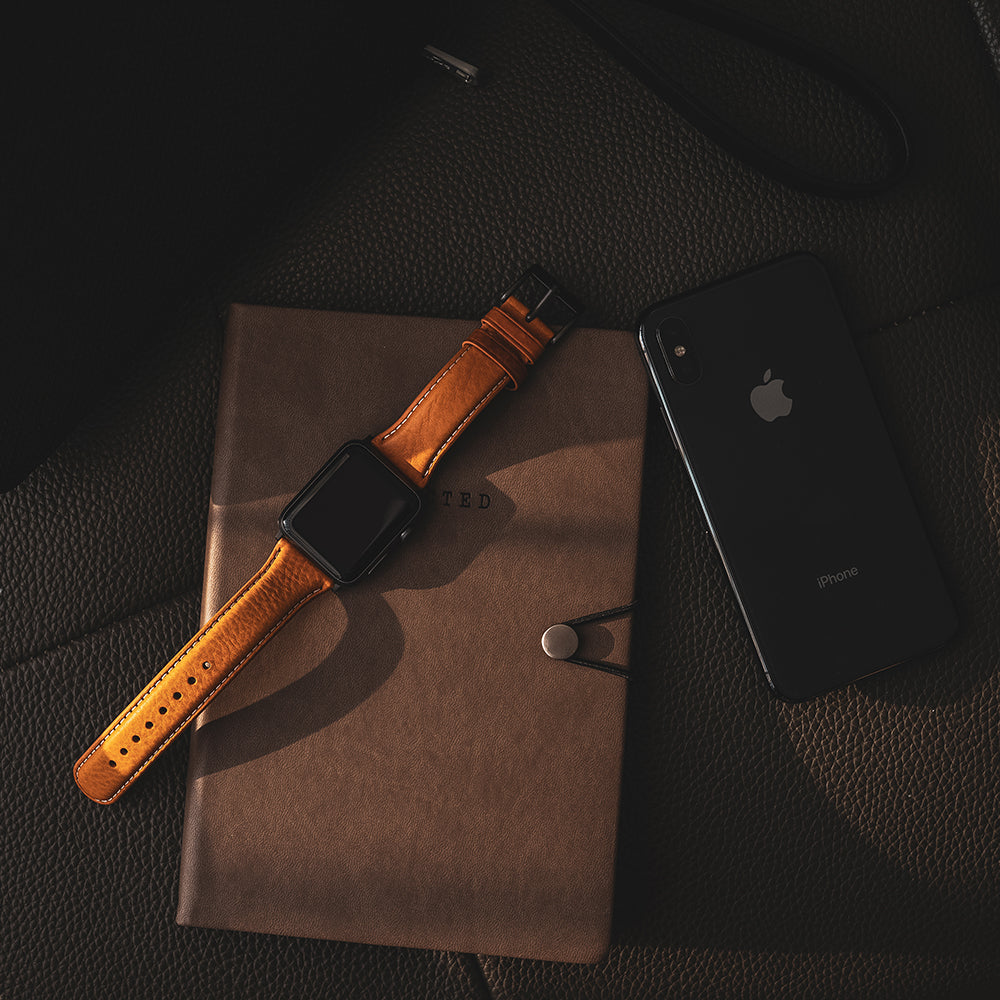 D6 Italian Minerva Box Leather Strap for Apple Watch SE / Series 1-9 38/40/41mm (Tan)