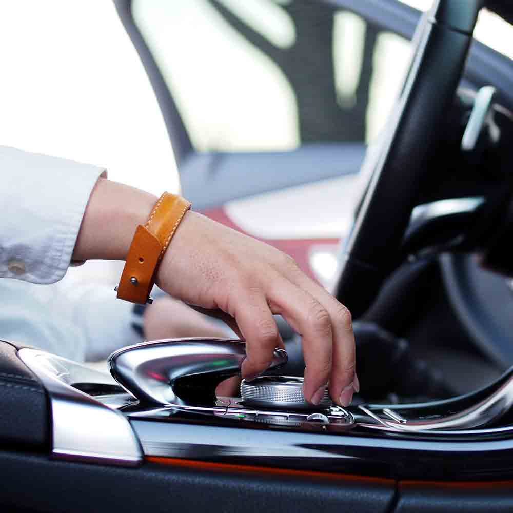 D6 Italian Minerva Box Leather Bracelet Cable Brown