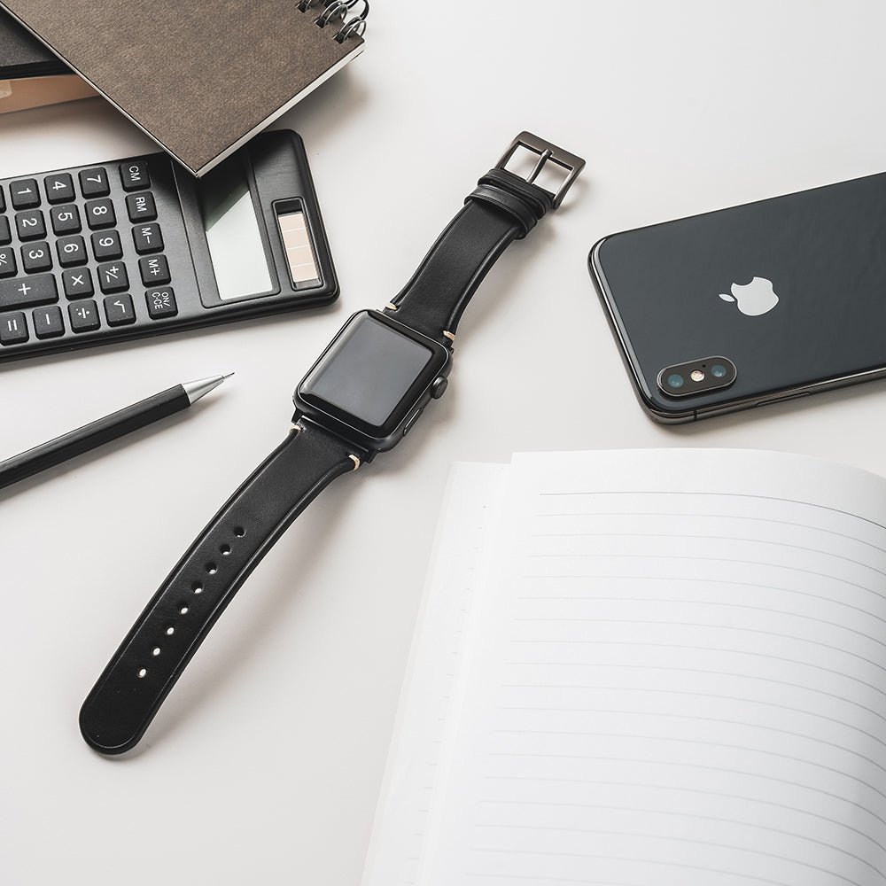 D7 Italian Buttero Leather Strap for Apple Watch SE / Series 1-9 38/40/41mm (Black)