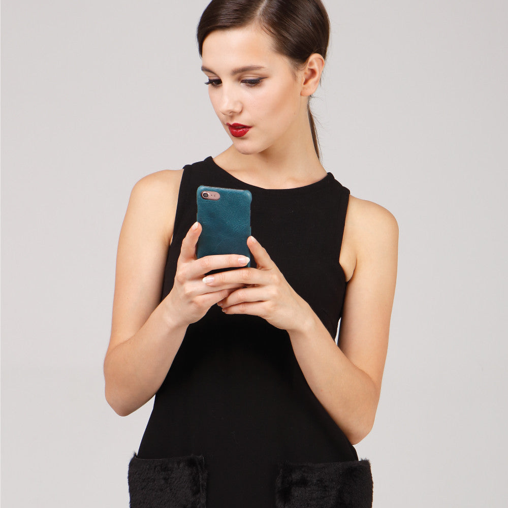 D7 Italian Wax Leather Back Case for iPhone 8 / 7 Red